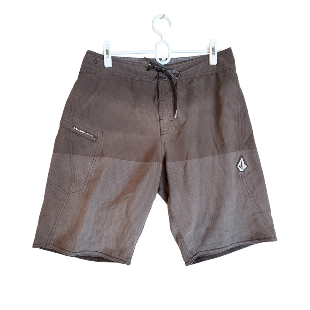 Volcom Mod-Tech Board Shorts Men Size 31 Brown Striped Performance Swim